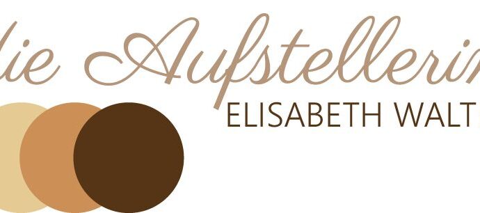 Logo „die Aufstellerin – Elisabeth Walter“ mit eleganter Schrift und drei überlappenden Kreisen in warmen Naturtönen, Symbol für Aufstellungsarbeit, Balance und ganzheitliche Begleitung.